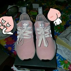 NMD W (Read the Description!)